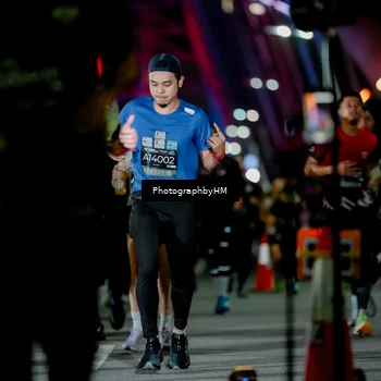 Runner Photo 6194376