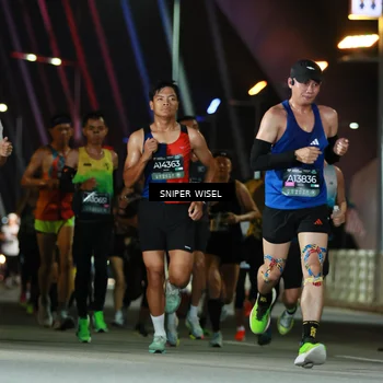 Runner Photo 6194406