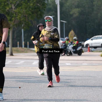 Runner Photo 6194451