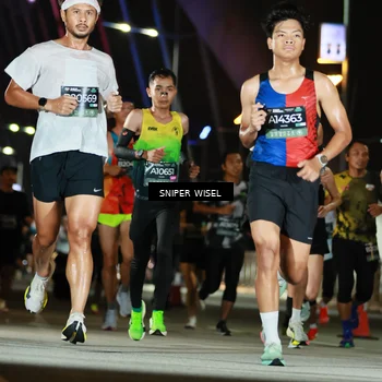 Runner Photo 6194463