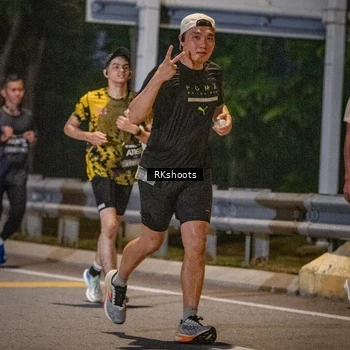 Runner Photo 6194469