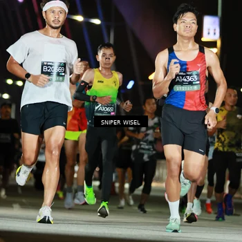 Runner Photo 6194478