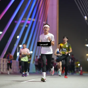 Runner Photo 6194493