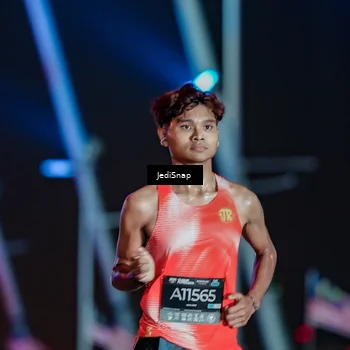 Runner Photo 6194494