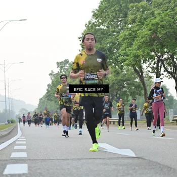 Runner Photo 6194503
