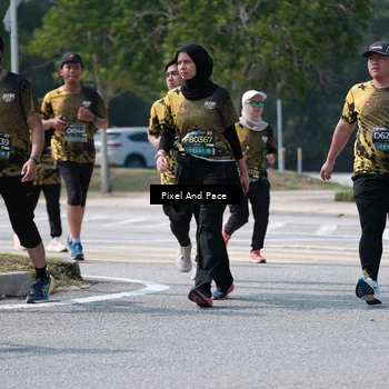 Runner Photo 6194541