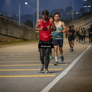 Runner Photo 6194555