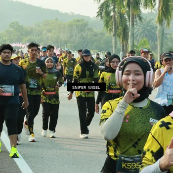 Runner Photo 6194559