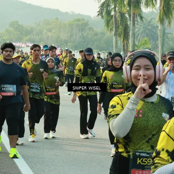 Runner Photo 6194573