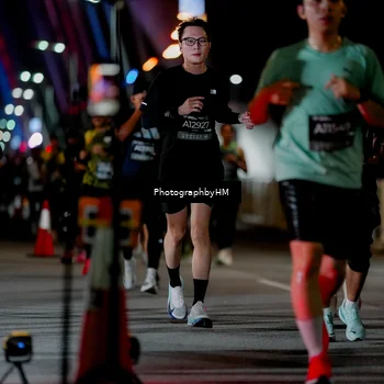 Runner Photo 6194604