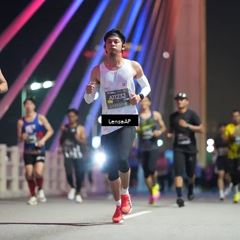 Runner Photo 6194677