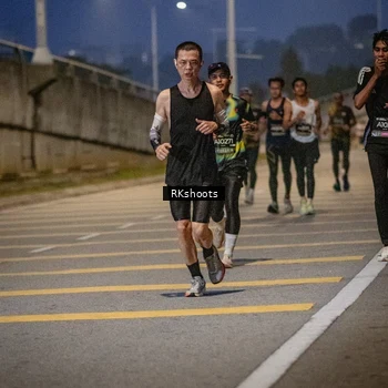Runner Photo 6194690