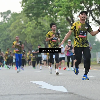 Runner Photo 6194702