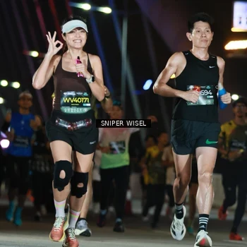 Runner Photo 6194739