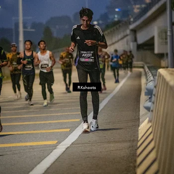 Runner Photo 6194747