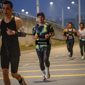 Runner Photo 6194759