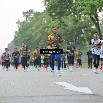 Runner Photo 6194765