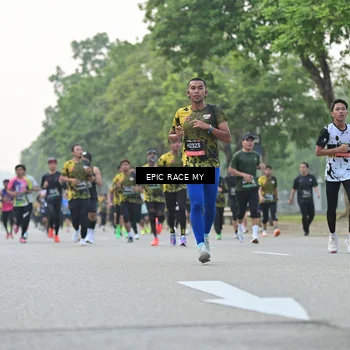 Runner Photo 6194791