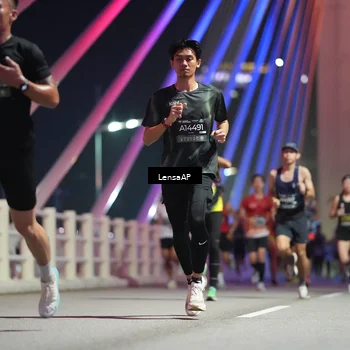Runner Photo 6194801