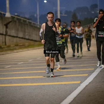 Runner Photo 6194803