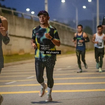 Runner Photo 6194816