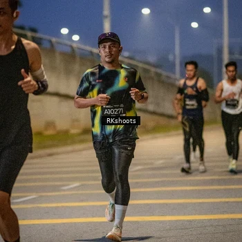 Runner Photo 6194817
