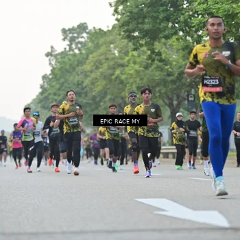 Runner Photo 6194839