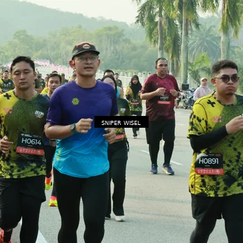 Runner Photo 6194841