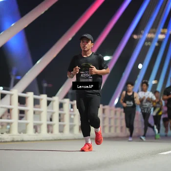 Runner Photo 6194850
