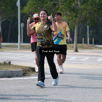 Runner Photo 6194852