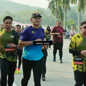 Runner Photo 6194882