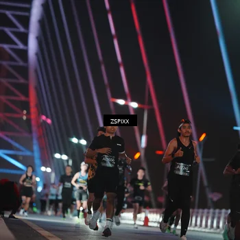Runner Photo 6194928