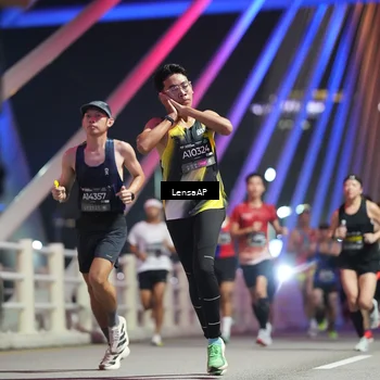 Runner Photo 6194946