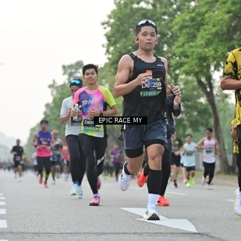 Runner Photo 6194964