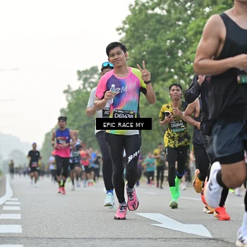Runner Photo 6194985