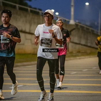 Runner Photo 6194998