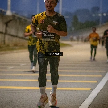 Runner Photo 6195026