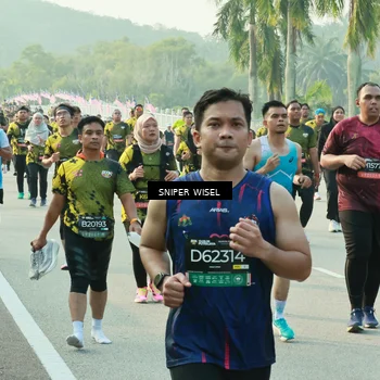 Runner Photo 6195038
