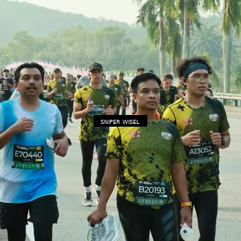 Runner Photo 6195049