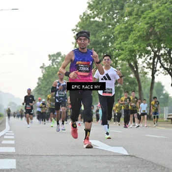 Runner Photo 6195064
