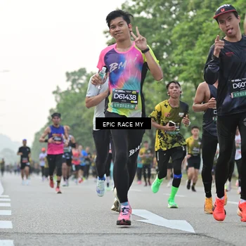 Runner Photo 6195065