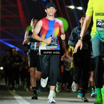 Runner Photo 6195075