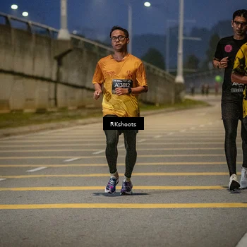 Runner Photo 6195078