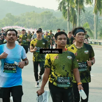 Runner Photo 6195091