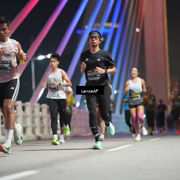 Runner Photo 6195098