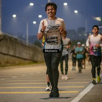Runner Photo 6195099