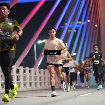 Runner Photo 6195133