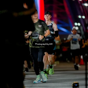Runner Photo 6195148