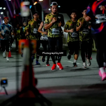 Runner Photo 6195154