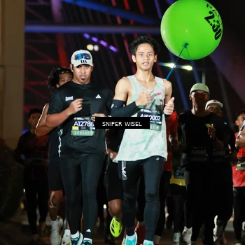 Runner Photo 6195192